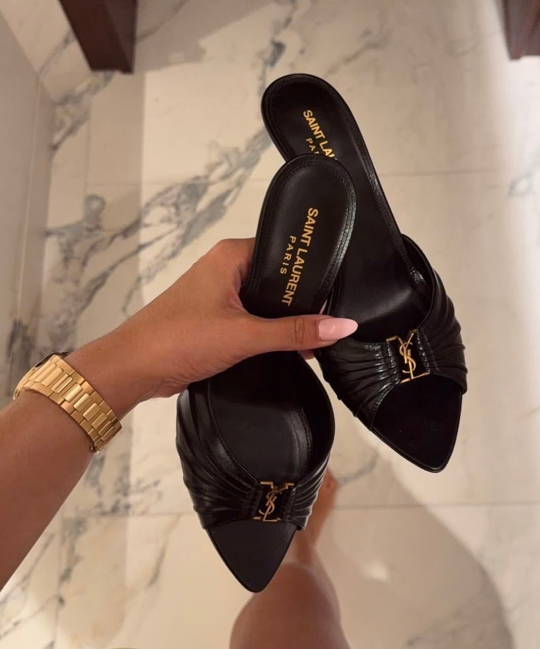 HEELS