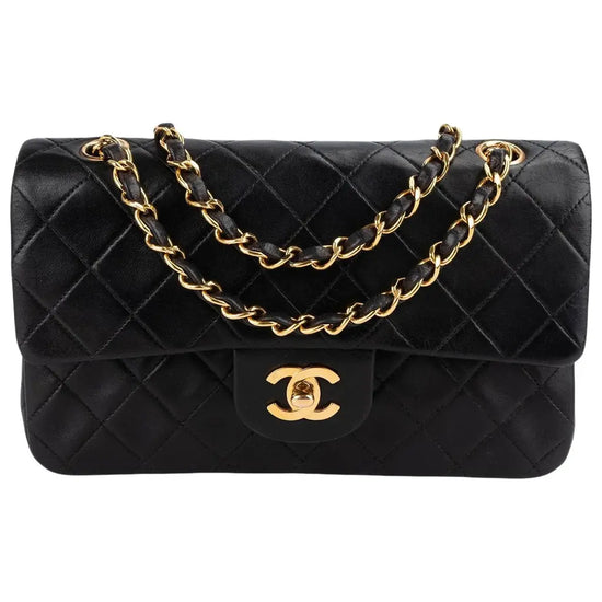 CLASSIC BLACK FLAP