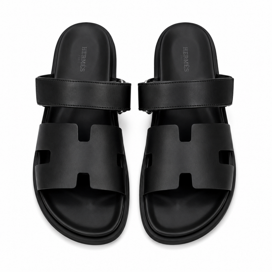 HER CHYPRA BLACK SANDALES